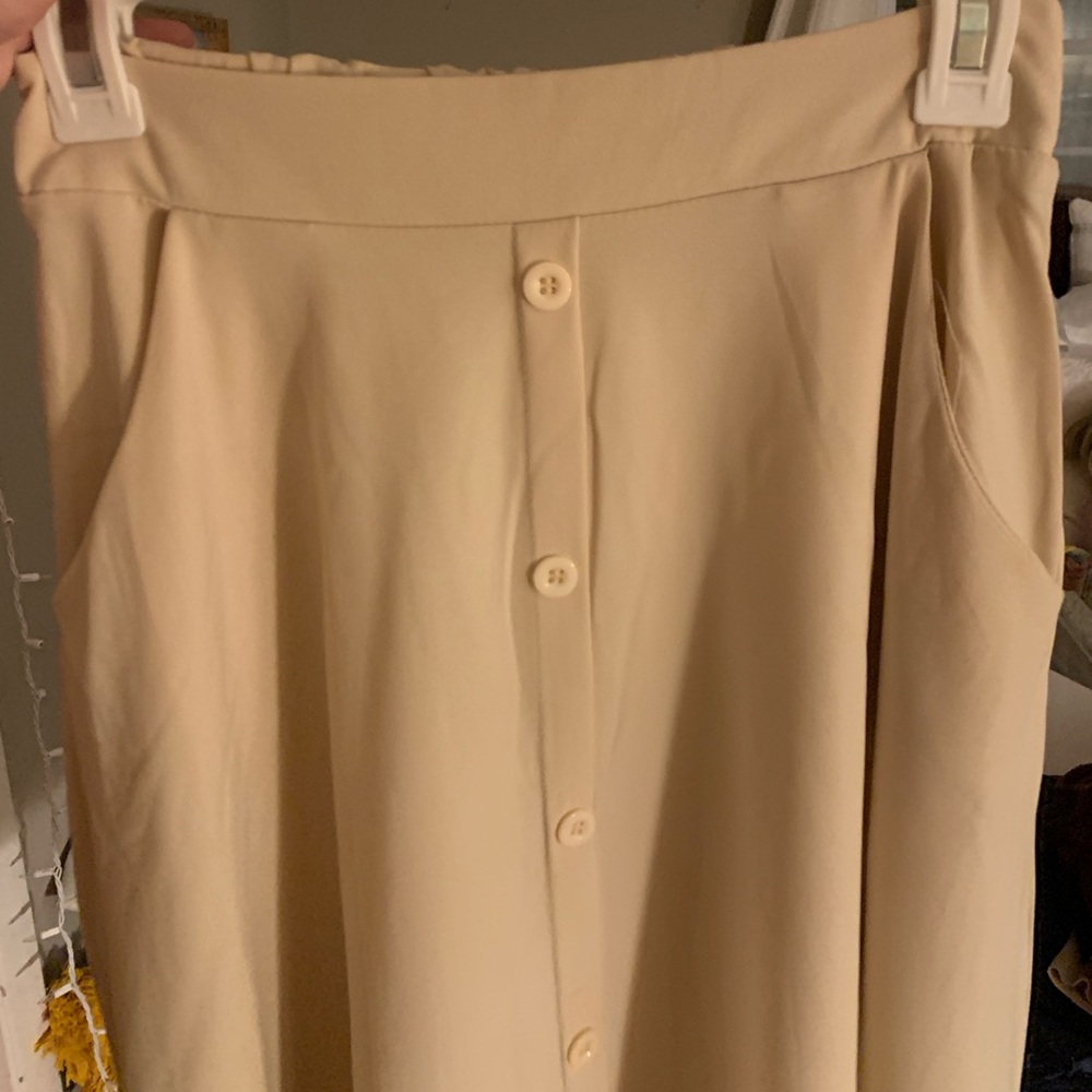 High Waste Skirt with pockets!